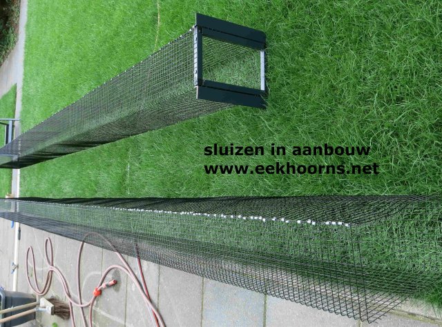 sluisenaanbouw